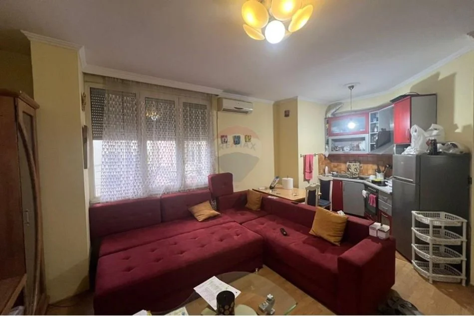Tirane, shitet apartament 1+1 , 68 m² 170.000 € (Stadiumi Qemal Stafa - Gjuhët e Huaja,)