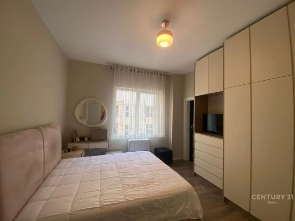 Tirane, shitet apartament 2+1 , 117 m² 207.000 € 