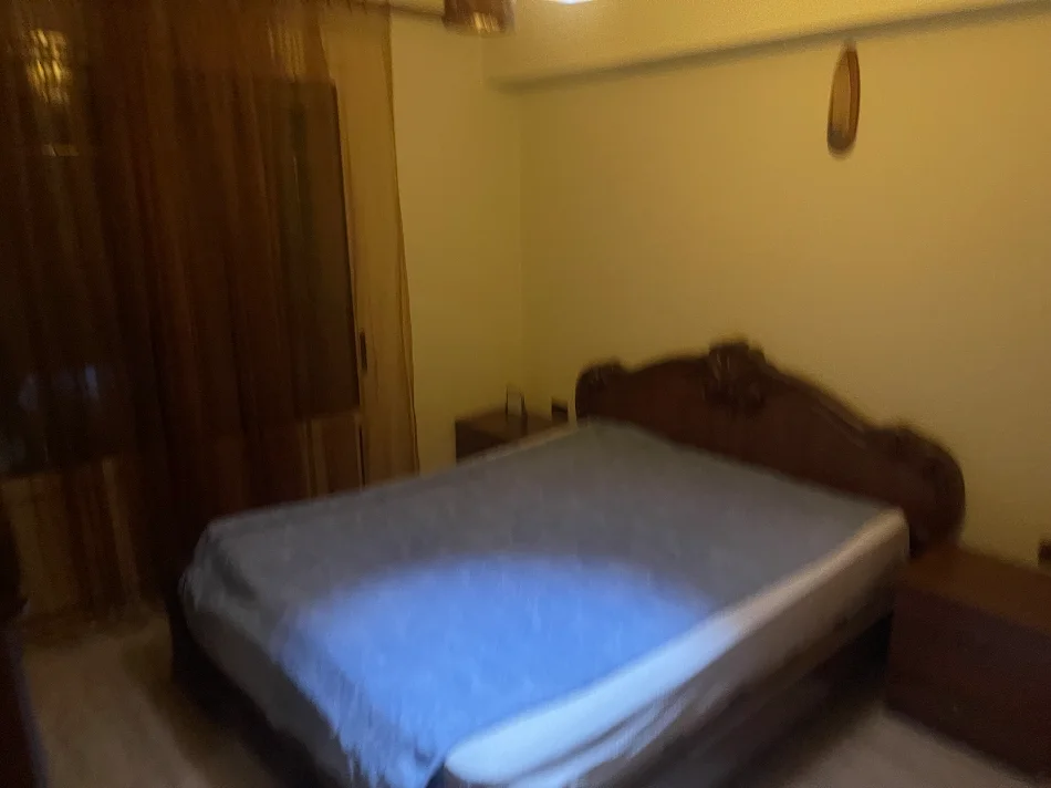 Elbasan, shitet apartament 2+1+Ballkon Kati 4, 68 m² 62.000 € (Rruga 25 Nentori)