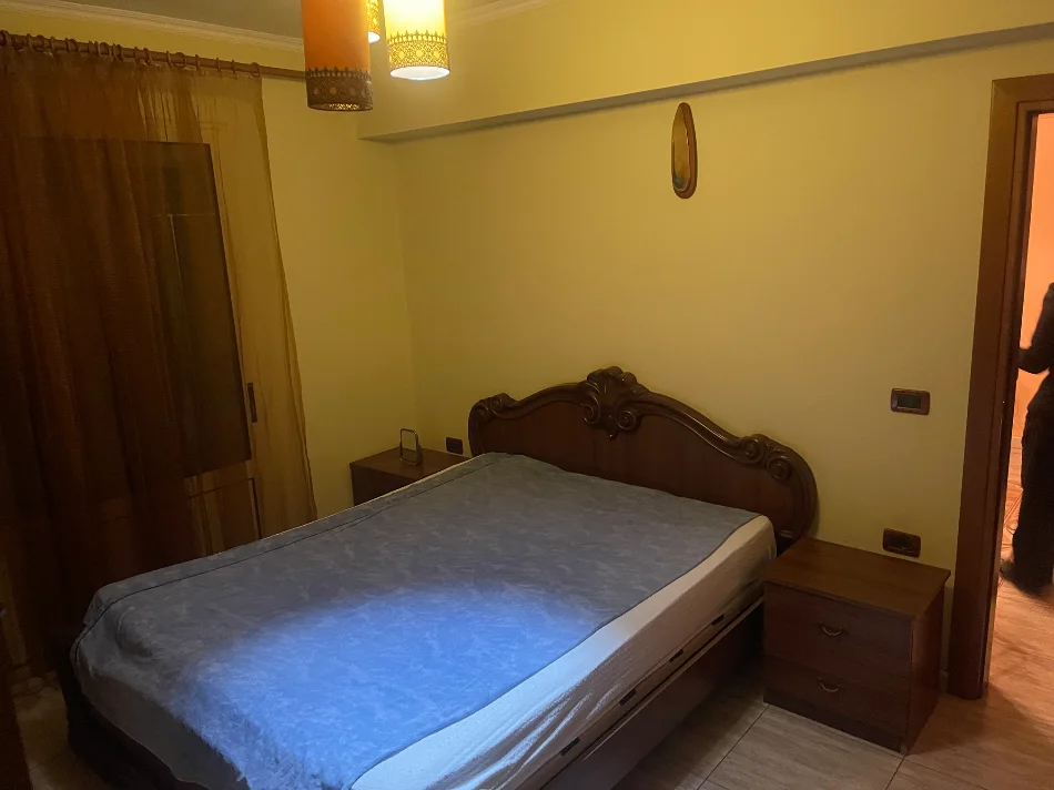 Elbasan, shitet apartament 2+1+Ballkon Kati 4, 68 m² 62.000 € (Rruga 25 Nentori)