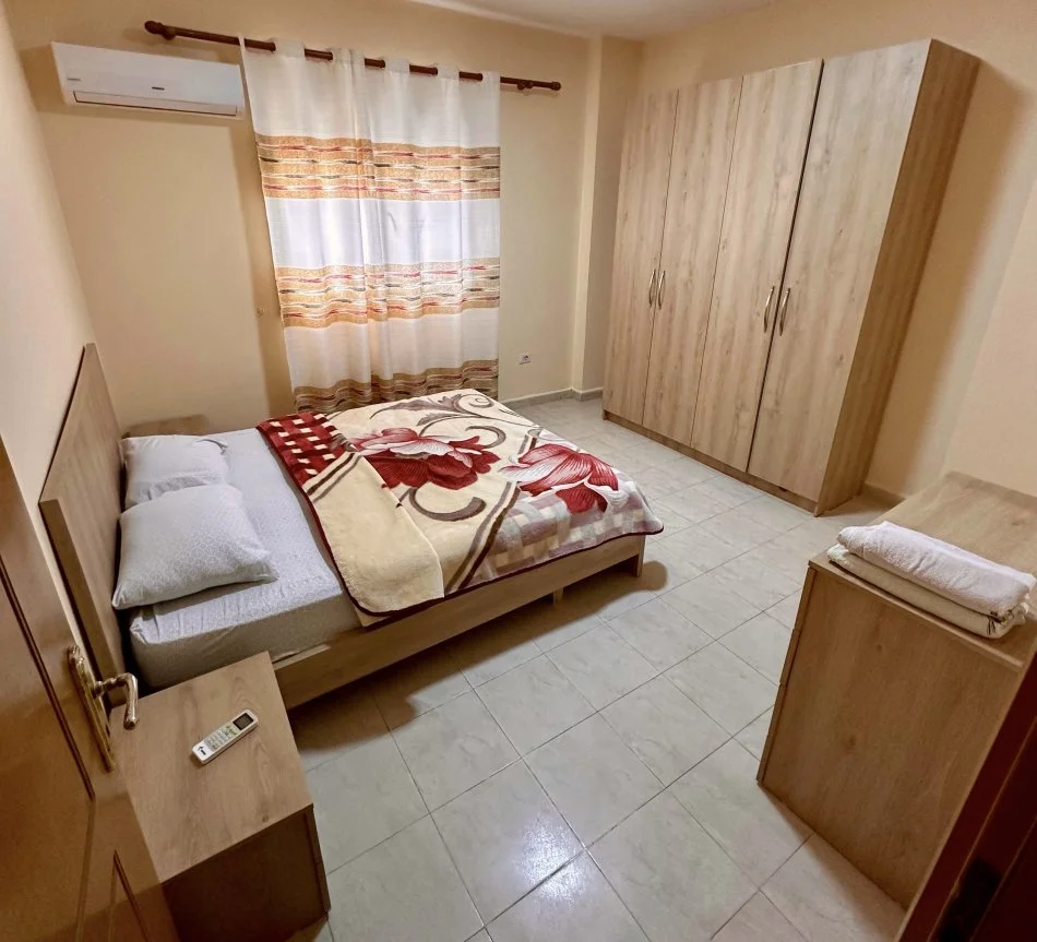 Qera Ditore 1+1 Don Dosko