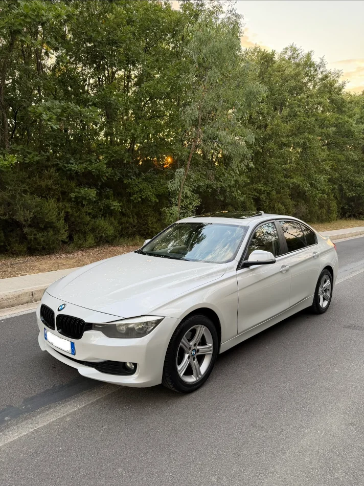 Tirane, shes makine Bmw Benzin, e bardhë automatik Kondicioner 160.000 km 6.900 €