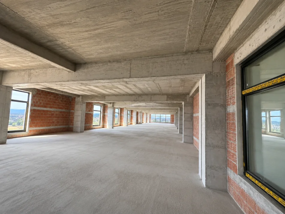 Tirane, jepet me qera magazine , 2.000 m² 8.000 € (Kamez, Kapanon me qera)