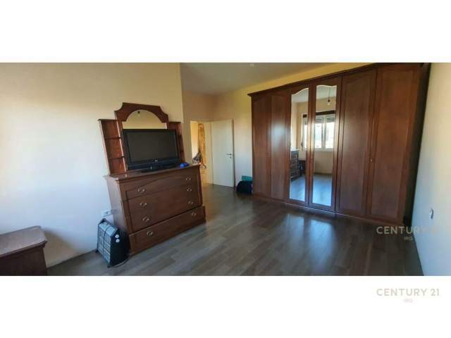 Tirane, shitet apartament 2+1 Kati 4, 109 m² 150.000 Euro (Muhamet Gjollesha)