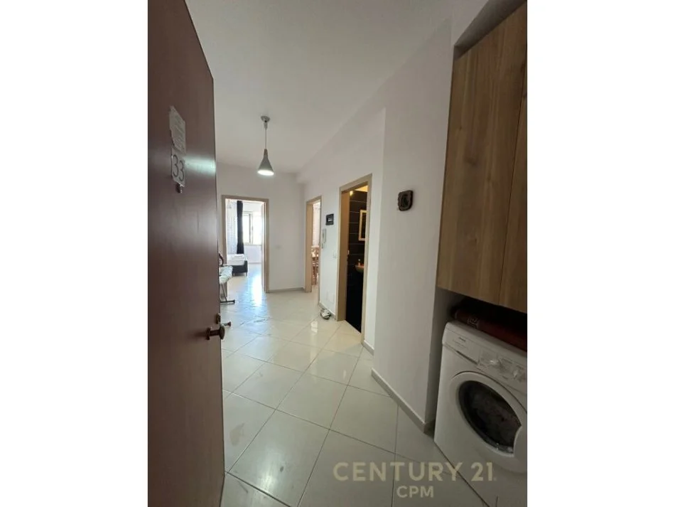 Tirane, shitet apartament 1+1 Kati 8, 65 m² 97.000 € 