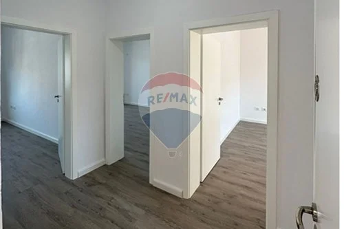Tirane, shitet apartament 2+1 , 68 m² 150.000 € (21 Dhjetori)