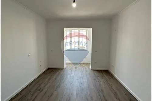 Tirane, shitet apartament 2+1 , 68 m² 150.000 € (21 Dhjetori)