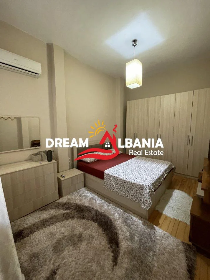 Tirane, jepet me qera apartament 1+1 , 70 m² 600 € (Myslym Shyri)