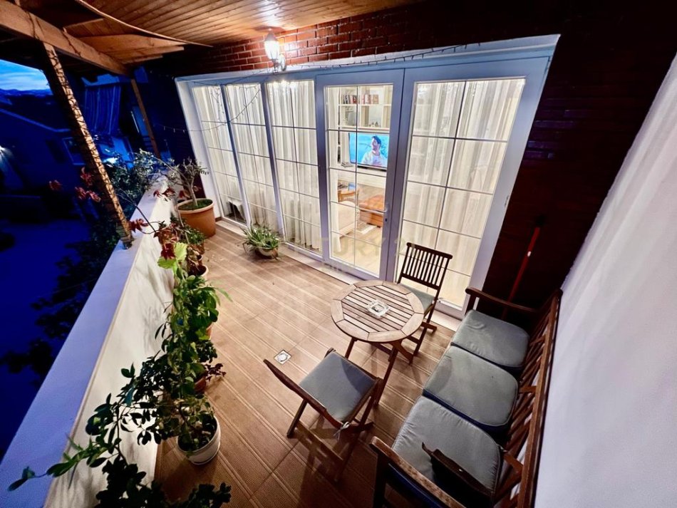 Tirane, jepet me qera apartament 2+1+Aneks+Ballkon Kati 3, 132 m² 1.250 € 