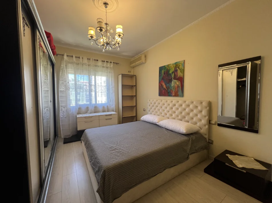 Durres, jepet me qera apartament 2+1 Kati 3, 68 m² 600 €