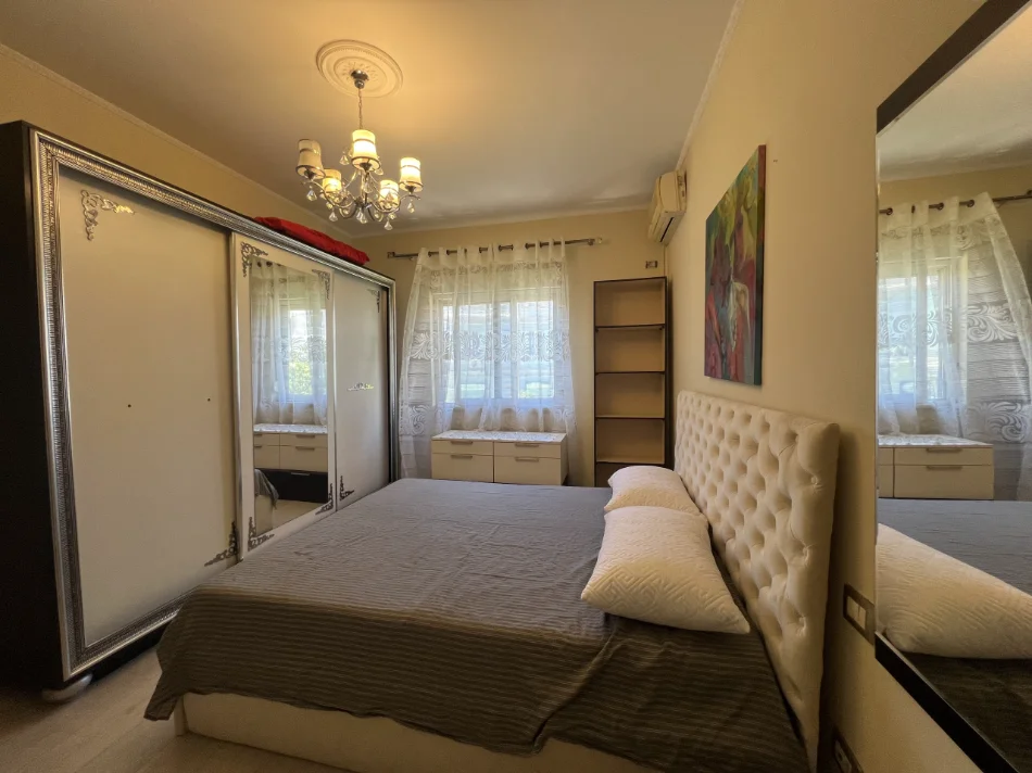 Durres, jepet me qera apartament 2+1 Kati 3, 68 m² 600 €