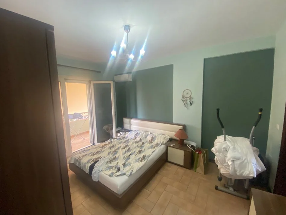 Tirane, shitet 3+1+Aneks+Ballkon Kati 4, 126 m² 180.000 € (Selite, prane Euro 3D)