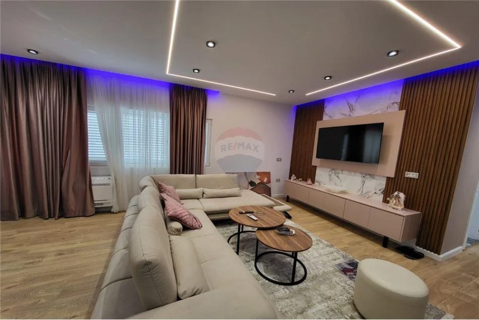 Tirane, jepet me qera apartament Kati 1, 116 m² 1.000 € 