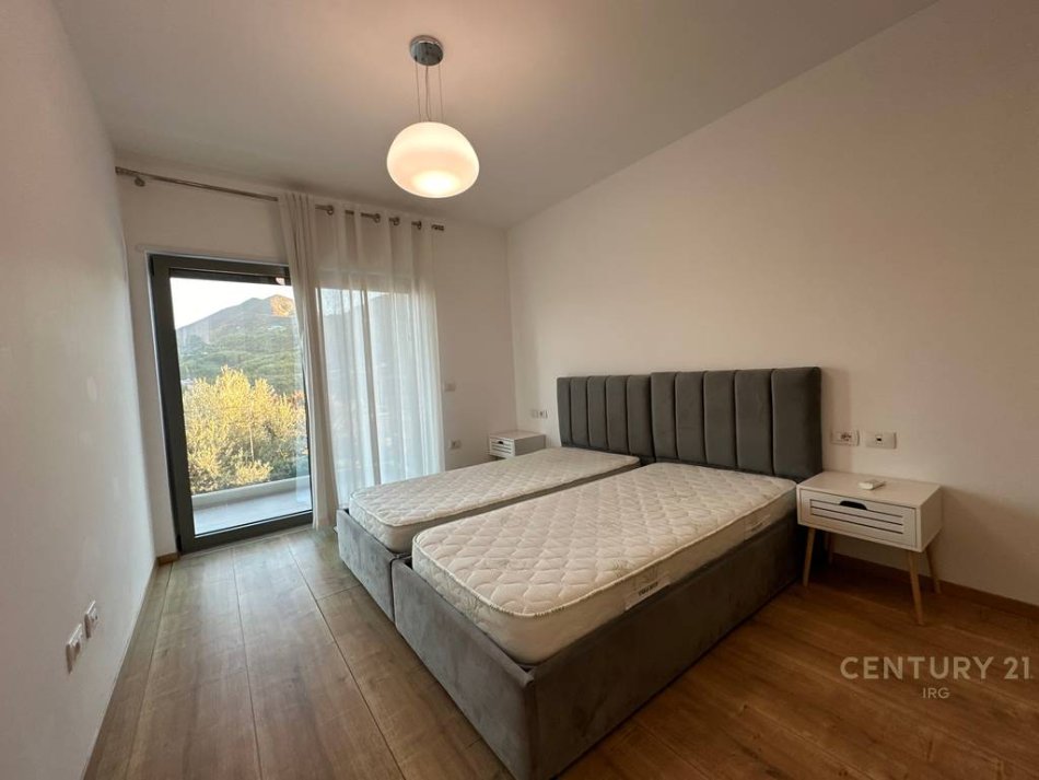 Tirane, jepet me qera Vile 2 Katshe Kati 2, 130 m² 1.500 € (Olive Grove)
