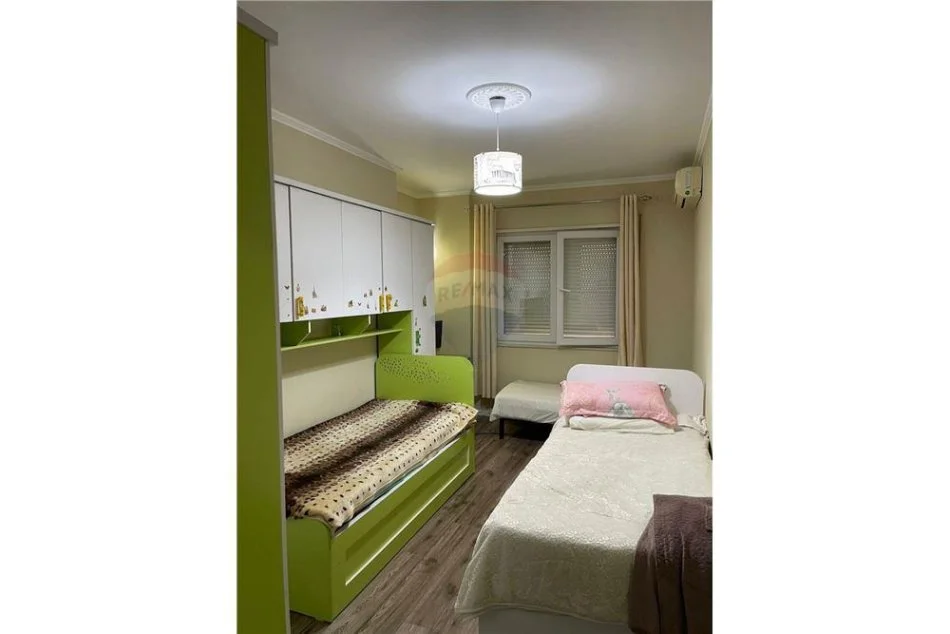 Tirane, shitet apartament Kati 1, 101 m² 130.000 € 