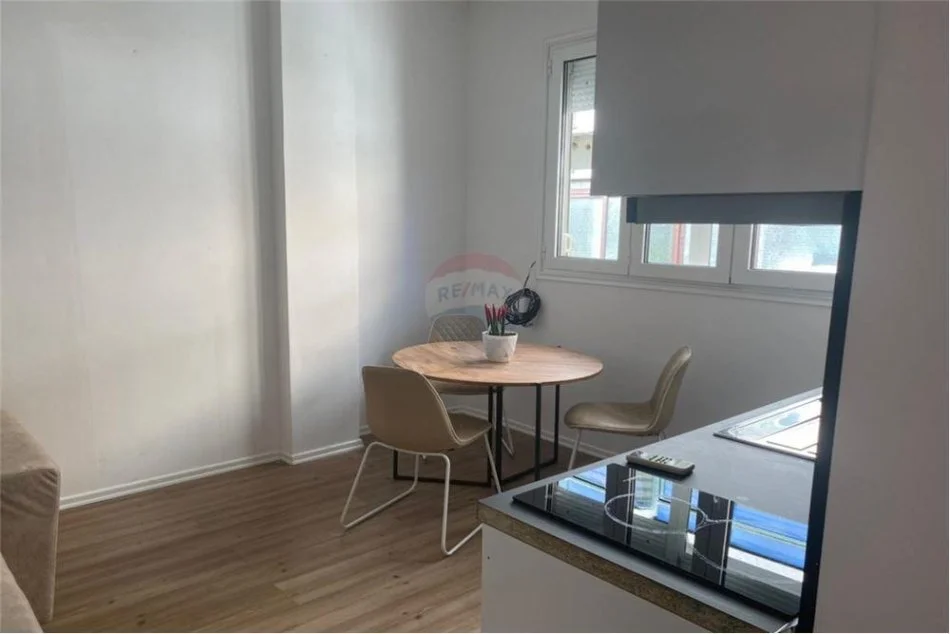 Tirane, shitet apartament Kati 4, 45 m² 130.000 € 