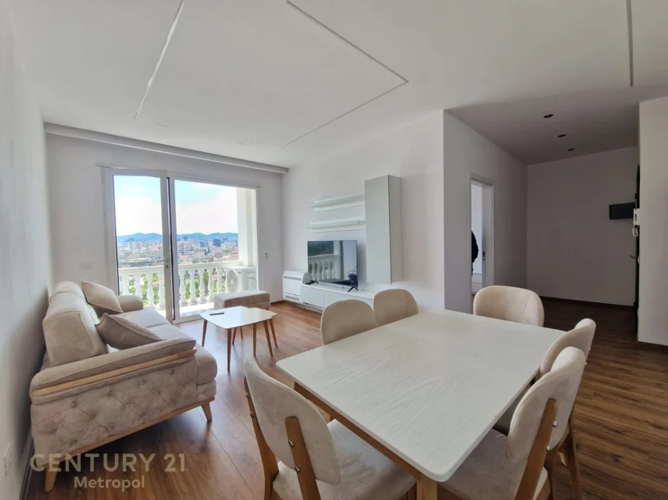 Tirane, shitet apartament 2+1+Ballkon Kati 7, 102 m² 