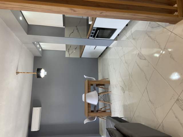 Tirane, jepet me qera apartament 1+1 Kati 6, 70 m² 500 Euro (Fusha e ali demit)