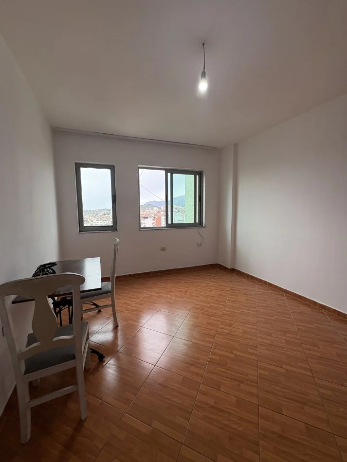 Tirane, shes apartament 1+1+Aneks+Ballkon Kati 6, 58 m² 950.000 € (Dalip Topi)