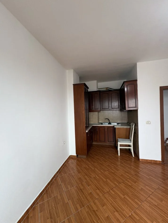 Tirane, shes apartament 1+1+Aneks+Ballkon Kati 6, 58 m² 950.000 € (Dalip Topi)