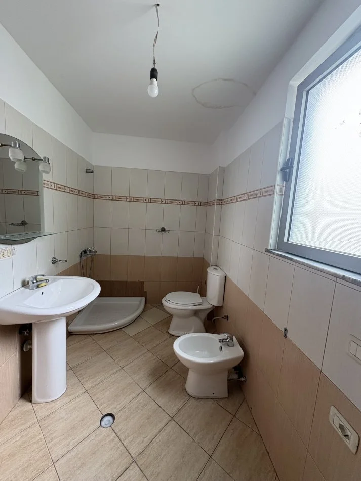 Tirane, shes apartament 1+1+Aneks+Ballkon Kati 6, 58 m² 950.000 € (Dalip Topi)