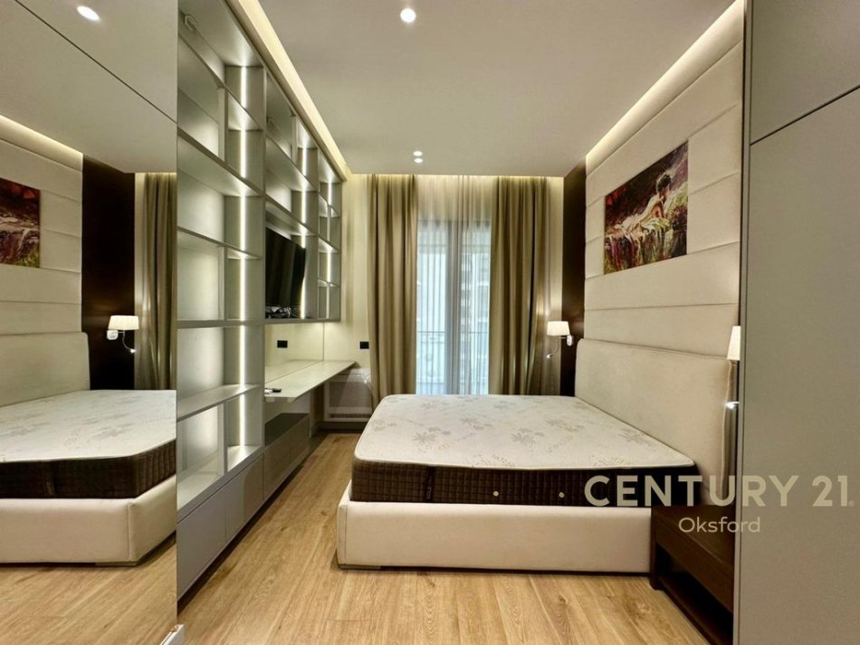 Tirane, jepet me qera apartament 1+1+Aneks+Ballkon Kati 5, 76 m² 850 € 