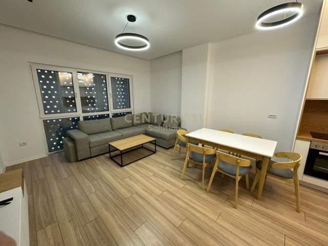 Tirane, jepet me qera apartament 1+1+A+BLK Kati 4, 66 m² 600 Euro (5 maji)
