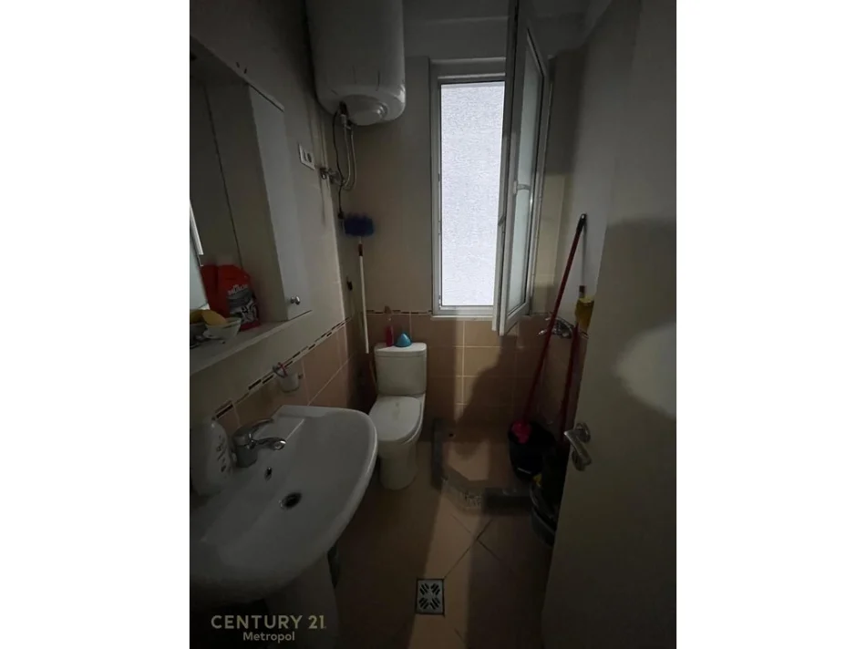 Tirane, shitet apartament 2+1+Ballkon Kati 3, 106 m² 295.000 € 