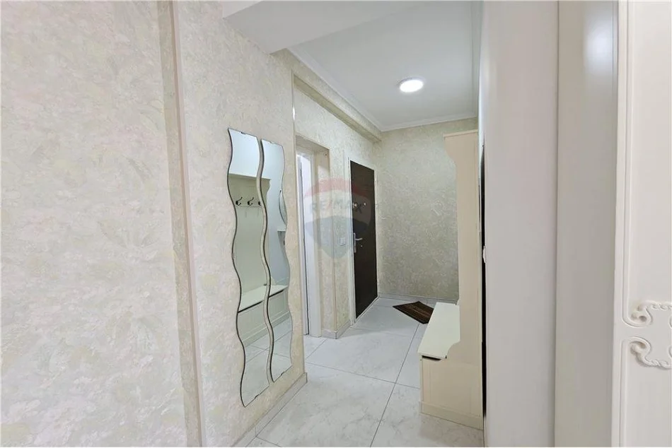 Tirane, shitet apartament Kati 3, 73 m² 180.000 € 