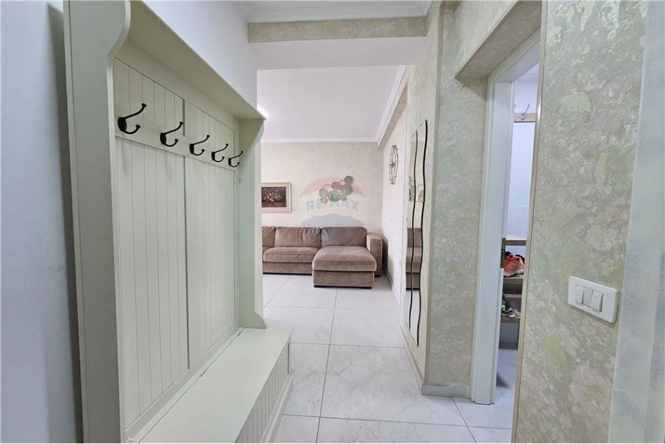 Tirane, shitet apartament Kati 3, 73 m² 180.000 € 