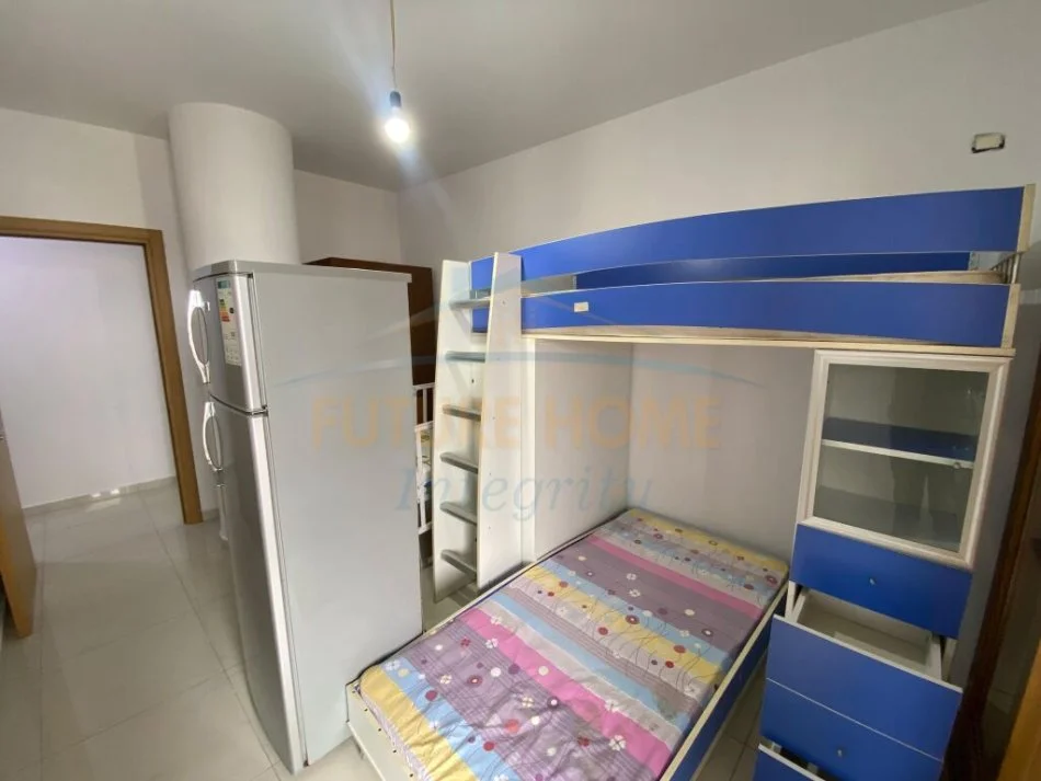 Tirane, shitet apartament 2+1+Ballkon Kati 6, 113 m² 210.000 € (Tregu Elektrik)