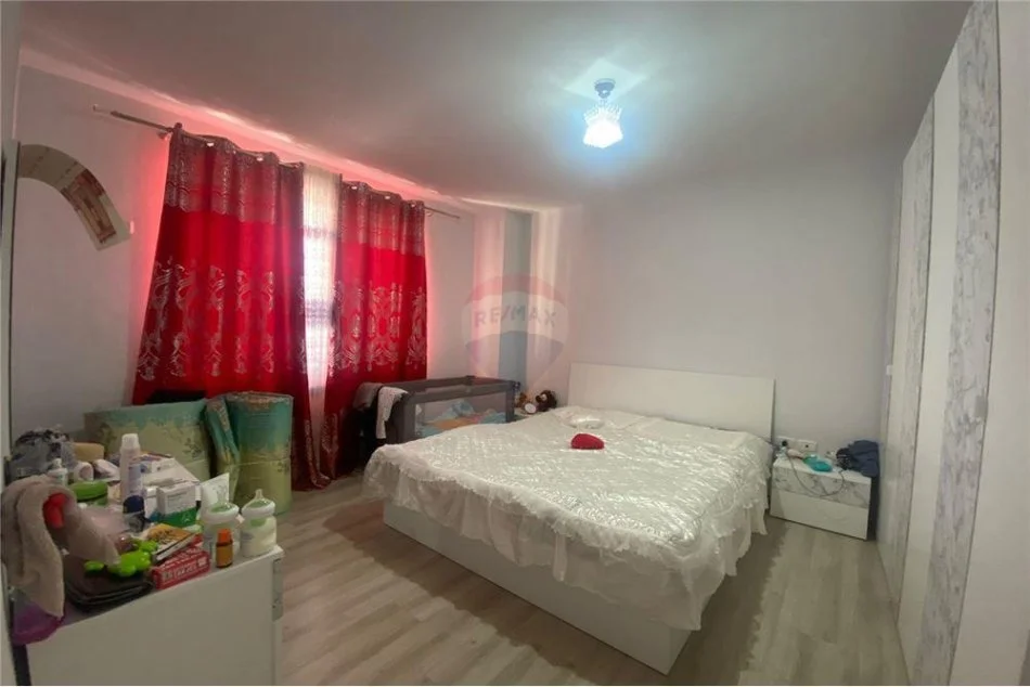 Tirane, shitet apartament Kati 1, 76 m² 106.600 € 