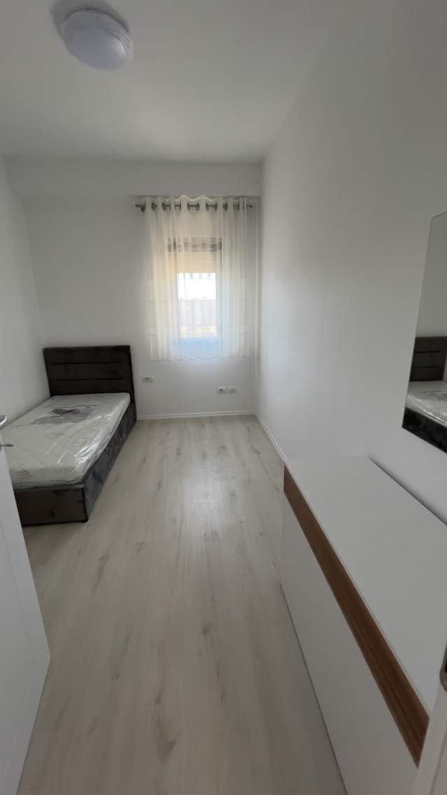 Tirane, jepet me qera apartament 2+1+BLK Kati 7, 88 m² 500 Euro (bulevardi kasharit)