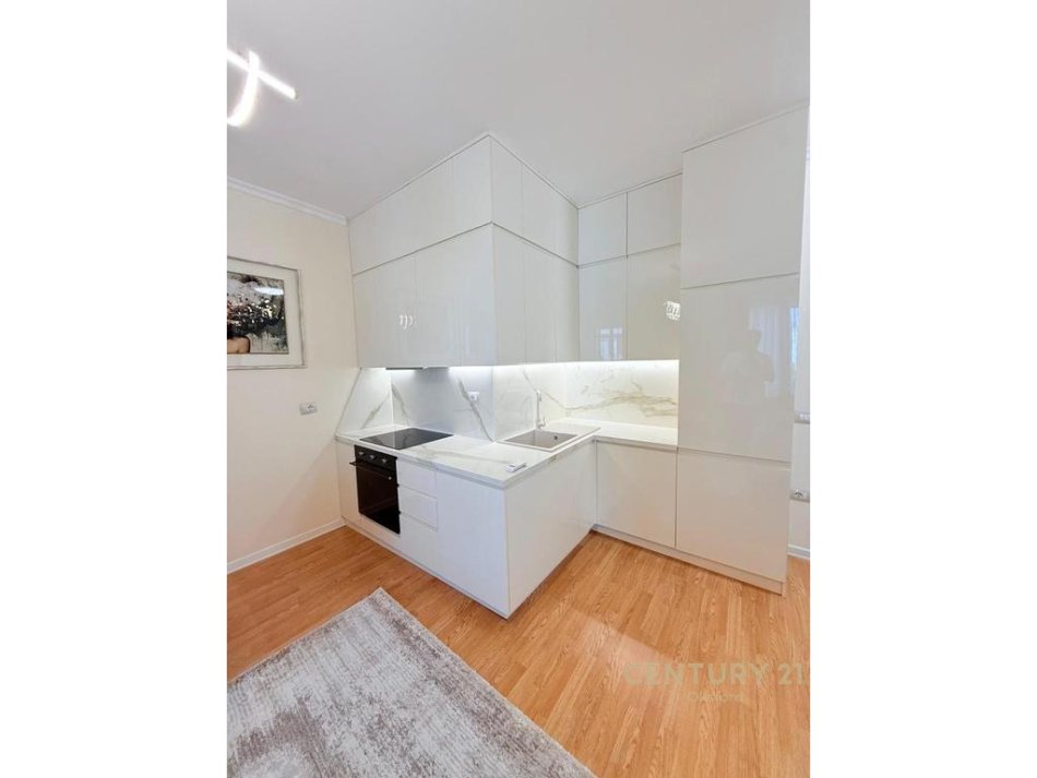 Tirane, jepet me qera apartament 2+1+Aneks+Ballkon Kati 6, 80 m² 1.200 € 