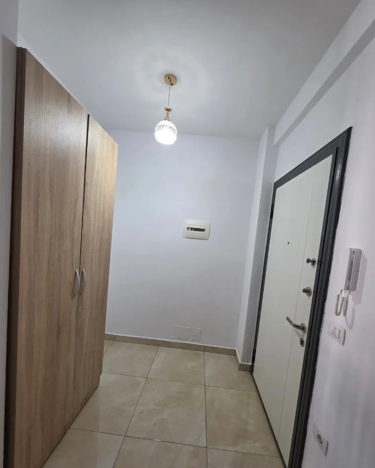 Tirane, jepet me qera apartament 2+1+Ballkon Kati 3, 91 m² 450 € (Sokrat Miho, Astir, Tirane)