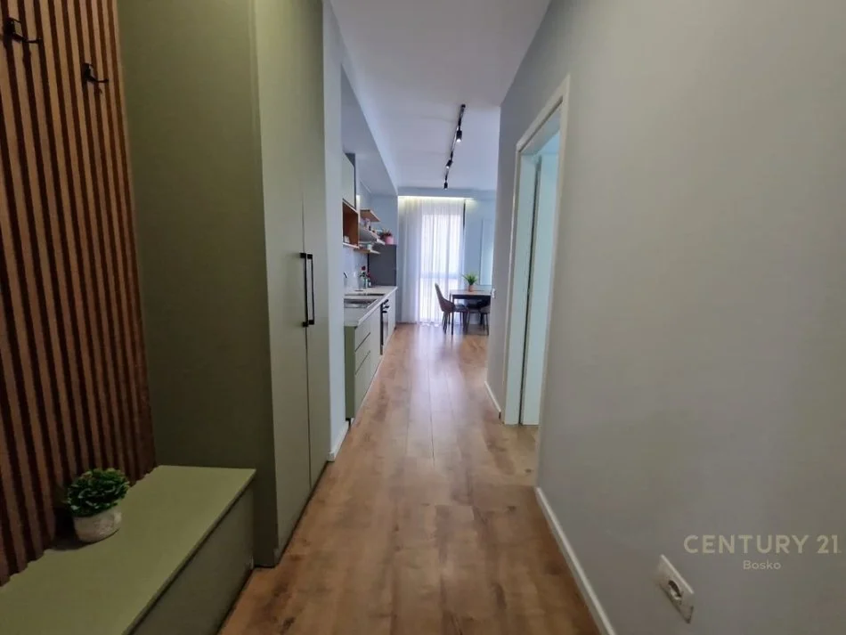 Tirane, shes apartament 1+1+Aneks+Ballkon Kati 1, 88 m² 195.000 € 