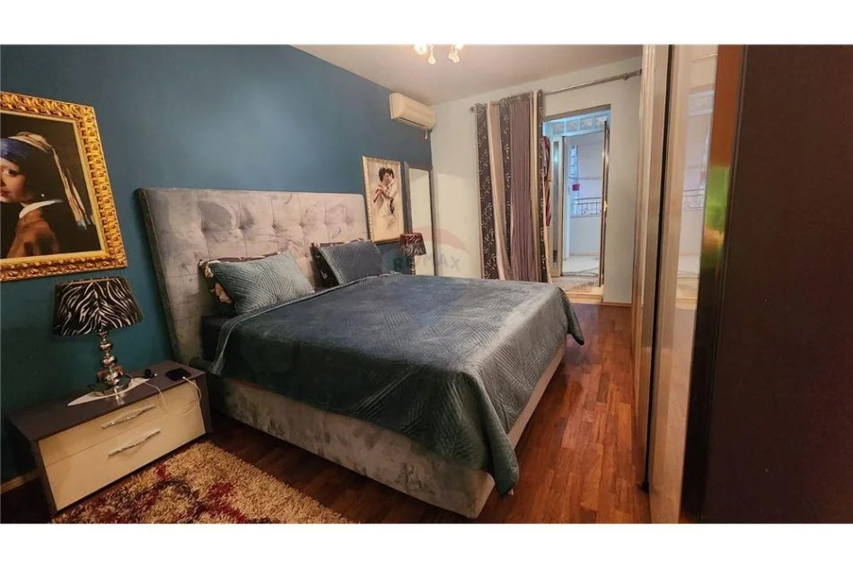 Tirane, jepet me qera apartament Kati 6, 140 m² 700 € 