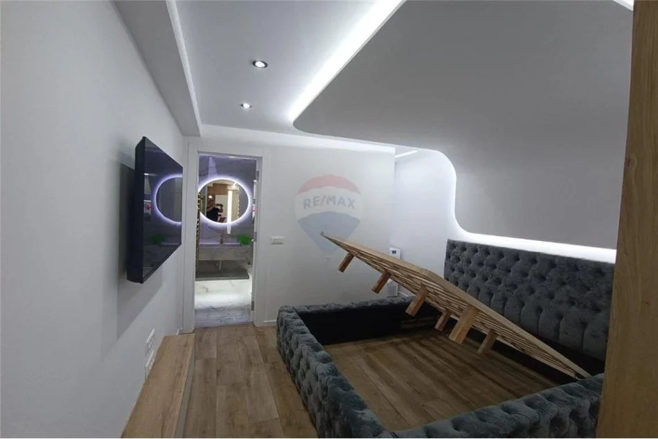 Tirane, jepet me qera apartament Kati 1, 40 m² 550 € 