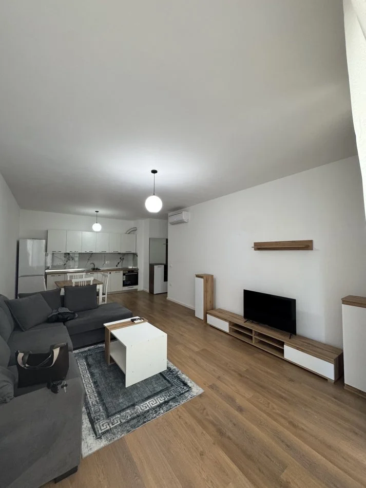 Tirane, apartament 2+1+Ballkon Kati 3,