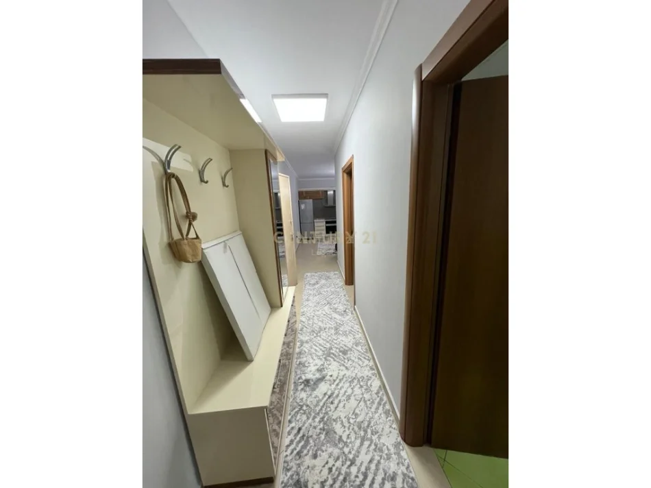 Tirane, shitet apartament 2+1+Ballkon Kati 5, 108 m² 235.000 € (Kompleksi Gener 2)