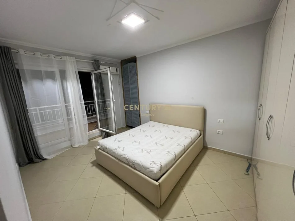 Tirane, shitet apartament 2+1+Ballkon Kati 5, 108 m² 235.000 € (Kompleksi Gener 2)