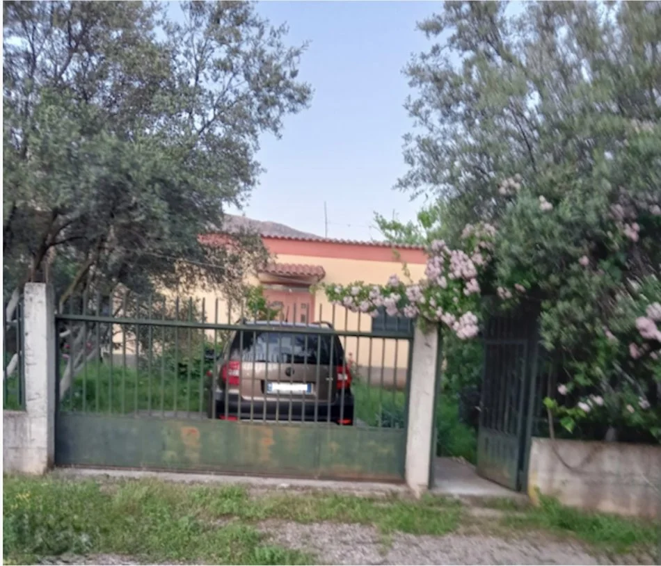 Farke, jepet me qera shtepi 1+1+Ballkon Kati 1, 70 m² 300 €