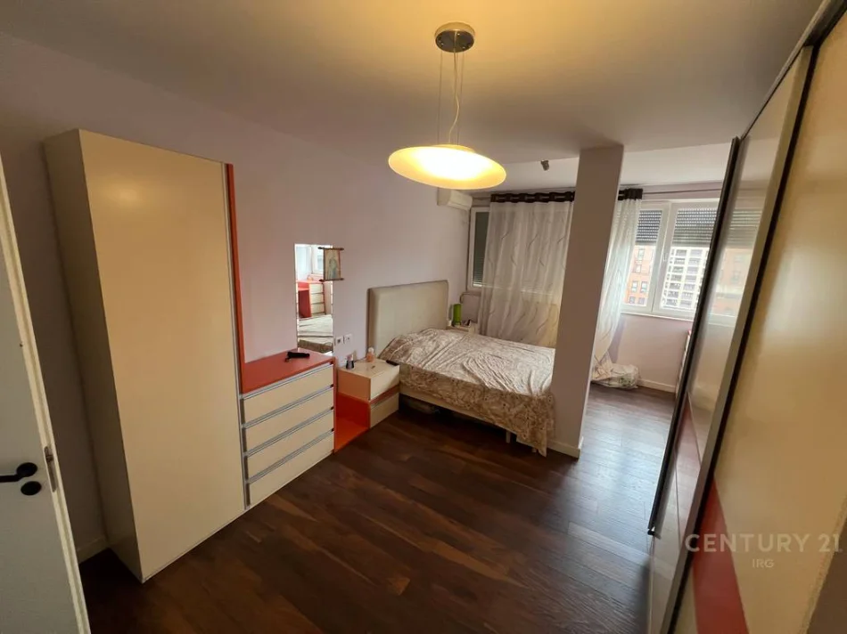 Tirane, shitet apartament 2+1+Aneks Kati 11, 154 m² 360.000 € (Rruga e dibres)