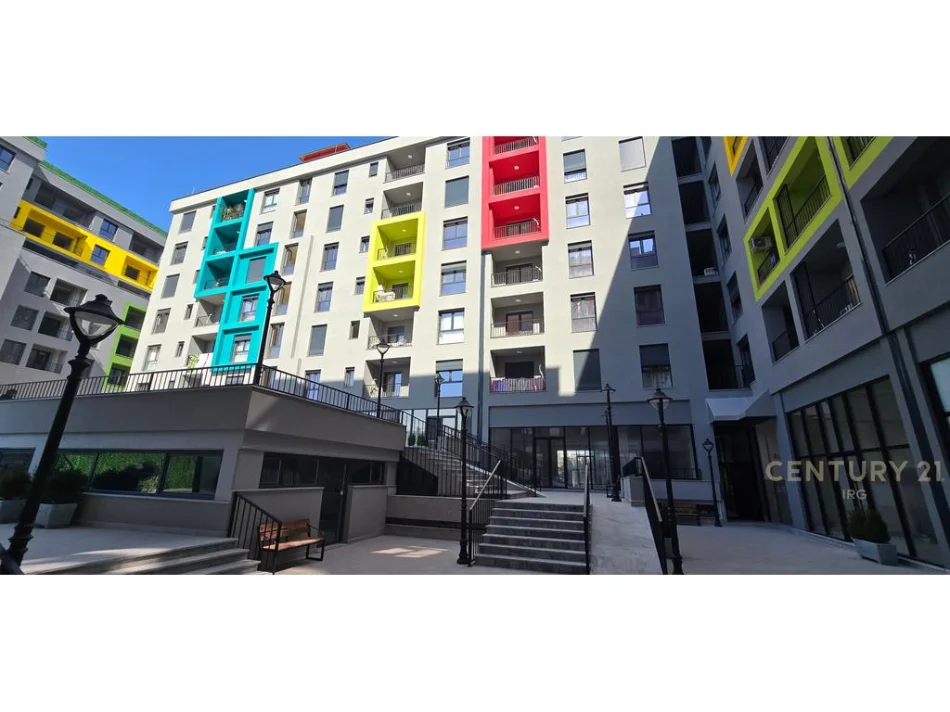 Tirane, shitet apartament 1+1 Kati 3, 84 m² 95.000 € (Unaza re)