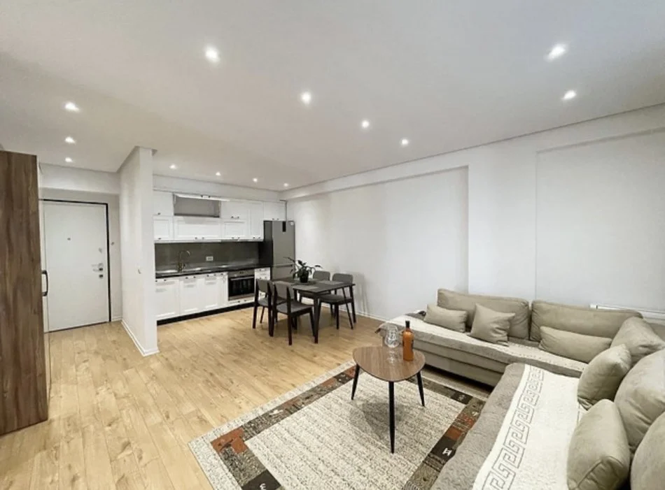 Tirane, jepet me qera apartament 2+1 Kati 4, 110 m² 1.200 € (Tek Rruga e Dibres)