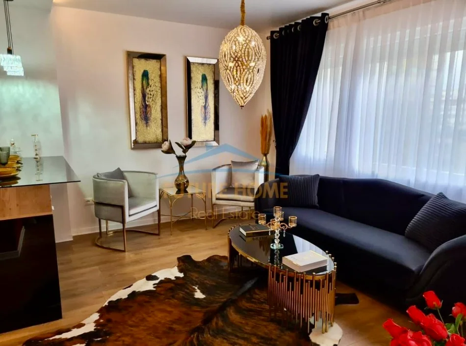 Tirane, jepet me qera apartament 1+1 Kati 6, 69 m² 900 € 