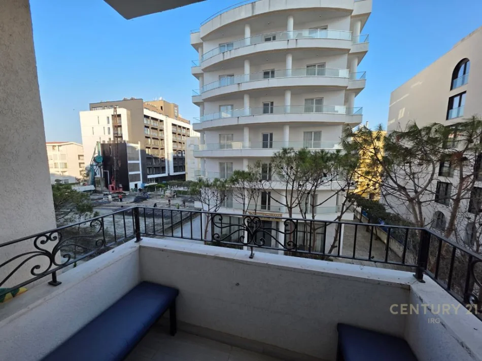 Qerret, shitet apartament 1+1 Kati 2, 55 m² 132.000 € (Pas Hotel Bounty)