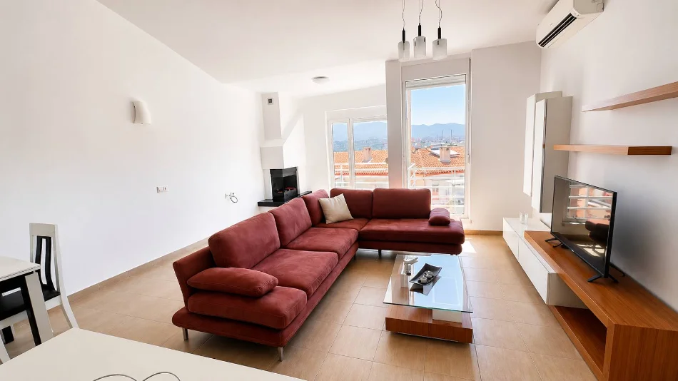 Tirane, jepet me qera apartament 2+1+Ballkon , 90 m² 60,000 ALL (Kodra e Diellit)