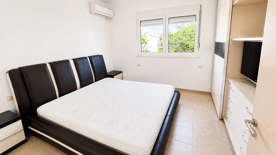 Tirane, jepet me qera apartament 2+1+Ballkon , 90 m² 60,000 ALL (Kodra e Diellit)