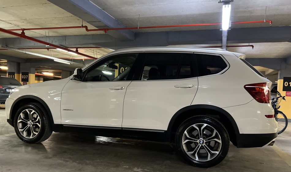 Tirane, shes makine Bmw X3 2013 Nafte, e bardhë automatik Kondicioner 210.000 km 12.000 €